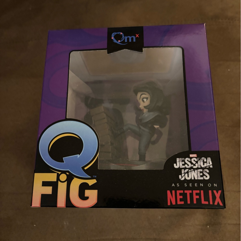 Q-Fig Jessica Jones Collectible Figure